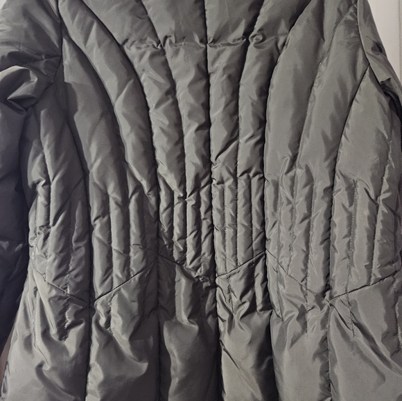 Ladies coat size M - Picture 3 of 8